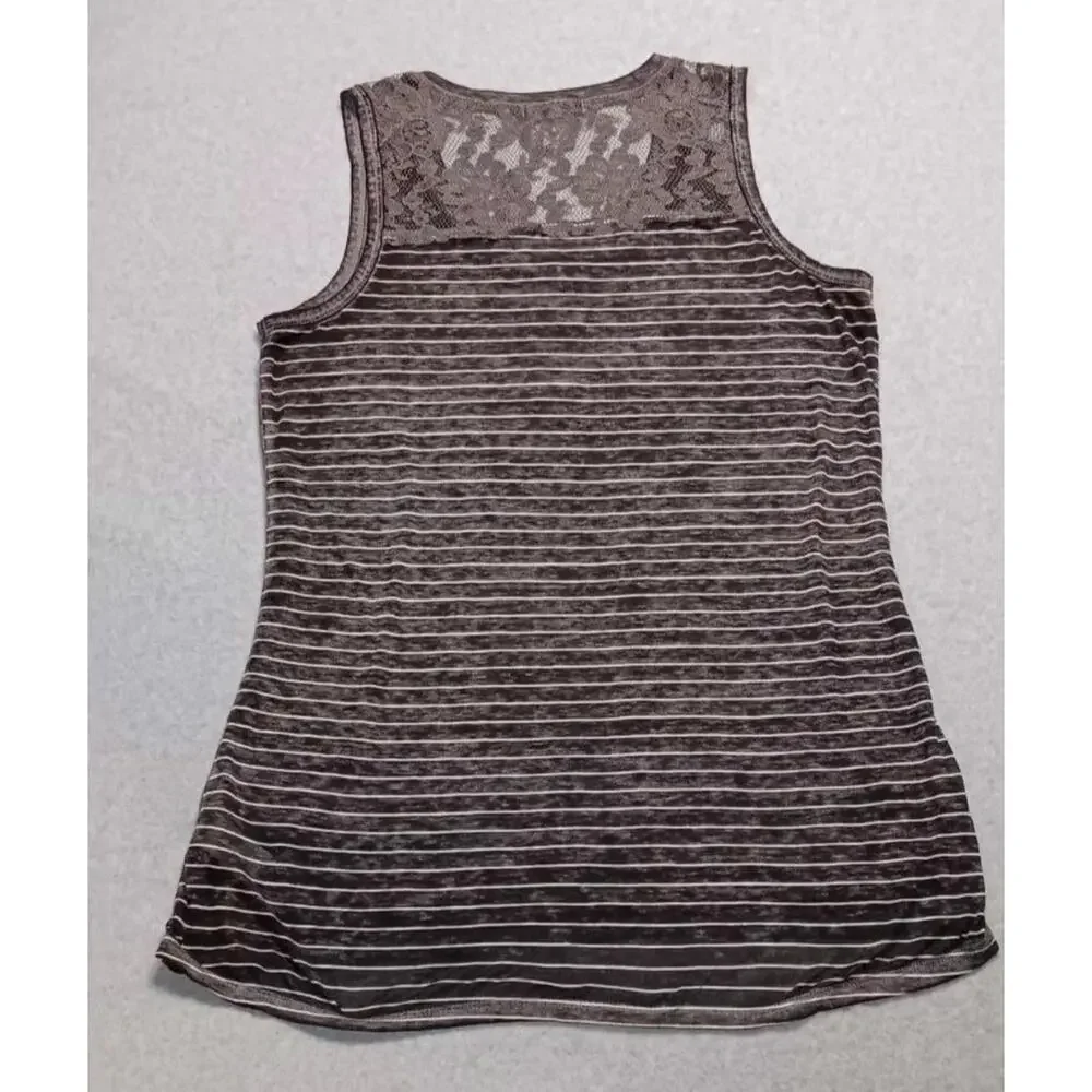 Maurices Burnout Sleeveless Top Womens Size S "Land Of The Free" Lace Patriotic - Picture 11 of 11